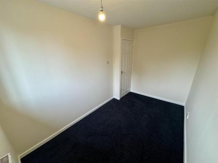 Bedroom 2 (2/2)