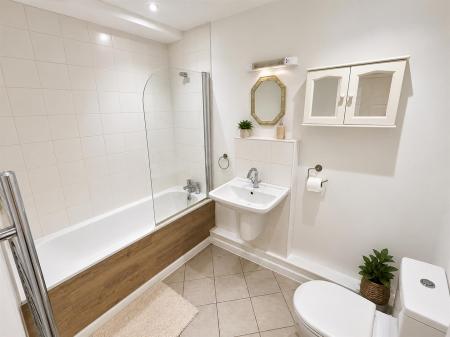 Main Bathroom
