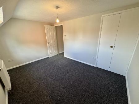 Bedroom 1 (3/3)