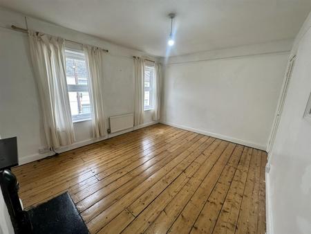 Bedroom 1 (1/4)