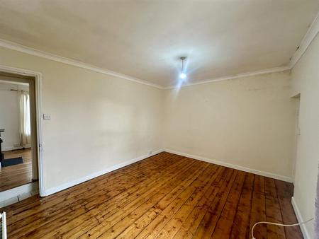 Bedroom 2 (4/4)