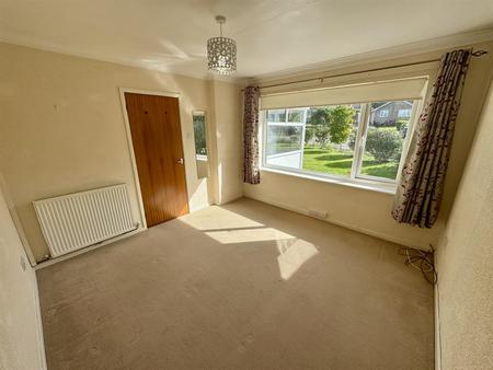 Bedroom 1 (1/2)