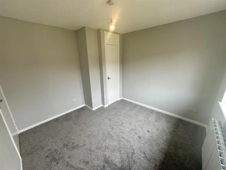Bedroom 2 (2/2)