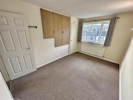 Bedroom 1 (1/2)