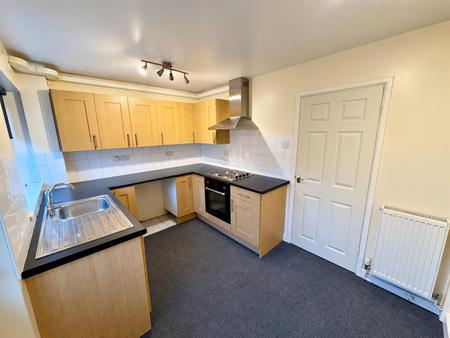 Kitchen (1/2)