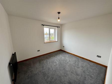 Bedroom 4 (1/2)