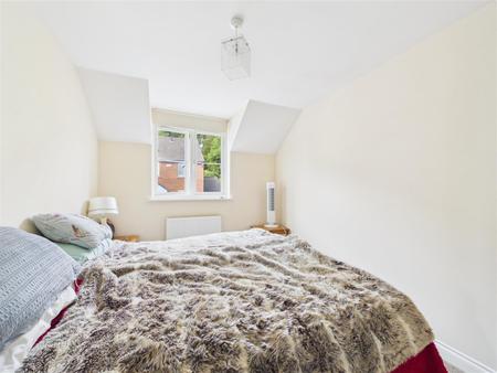 Bedroom 1 (1/2)