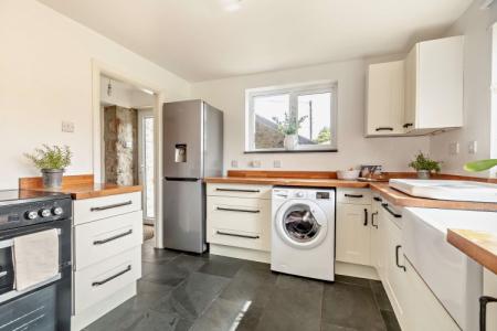 8658521-interior02-800