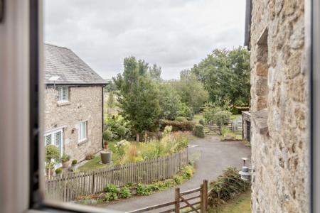 8658521-interior18-800