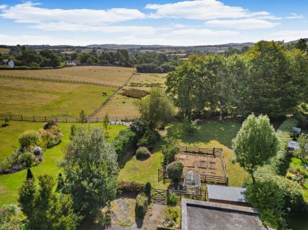 8658521-exterior16-800