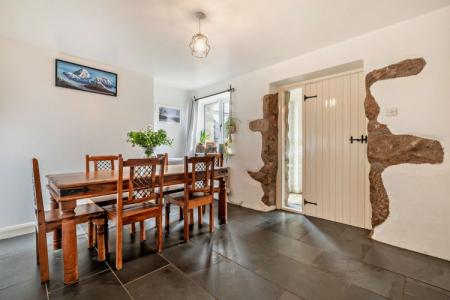 8658521-interior10-800