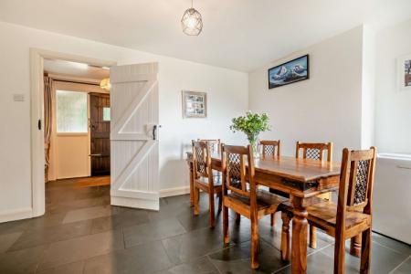 8658521-interior09-800