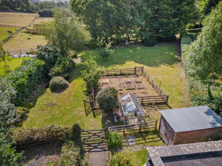 8658521-exterior17-800