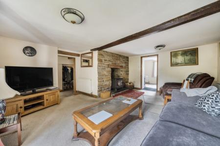 1339748-18-689dfabf5d957