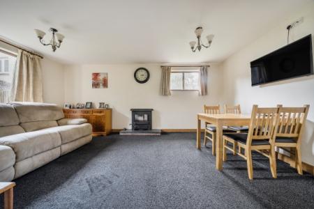 1339748-14-689dfa7da2edf