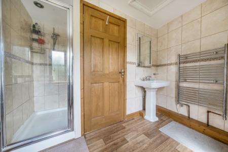 1339748-9-689df7a73793d