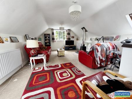 image00017_blurred (9)