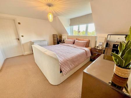 Principal Bedroom.jpg