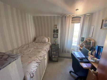 Bed 3.2.jpg