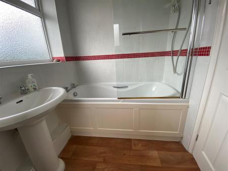 Bath 1.jpg