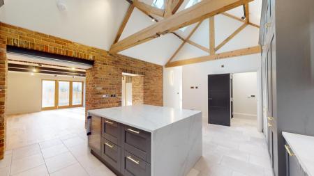 Sambrook-Big-Barns-01022025_115325.jpg