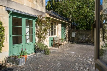 Coachhouse, Mountnessing Weston Park, BA1 4AS-6.jp