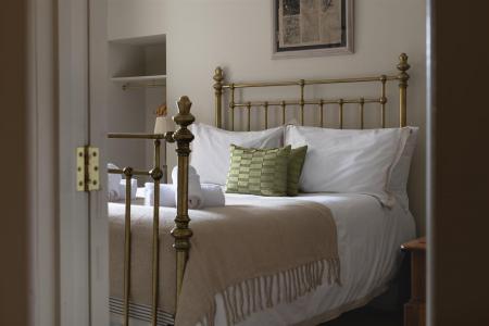 5 Daniel Street ph31 copy.jpg