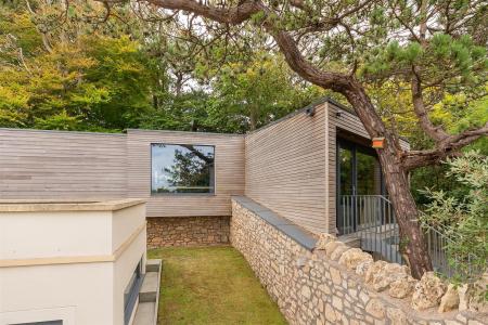 1W1TCN - Garage A.jpg