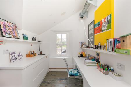 1W1TCN - Office Area C.jpg