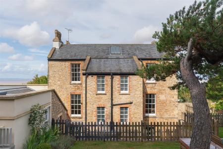 1W1TCN - External E.jpg