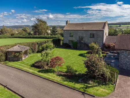 Willow Barn Silver Moor Lane BS29 6LG-9.jpg