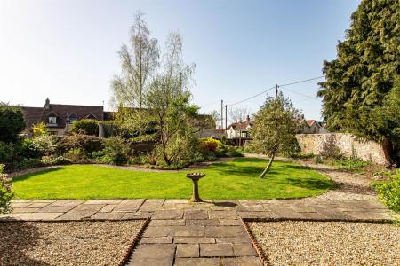 Garden_4.jpg