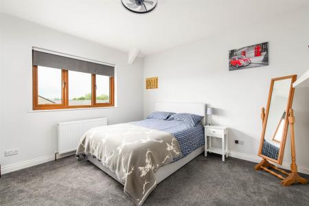 Bedroom3.jpg