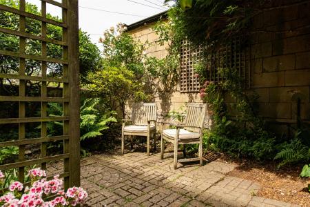 Garden_6.jpg