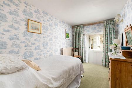Bedroom3_1.jpg