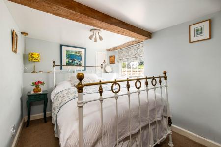 Bedroom3_1.jpg