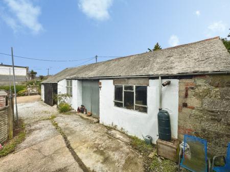 Media image 02