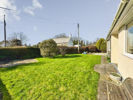Media image 03