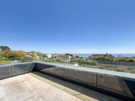 Media image 01