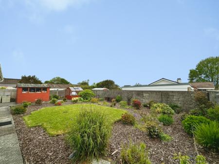 Media image 06