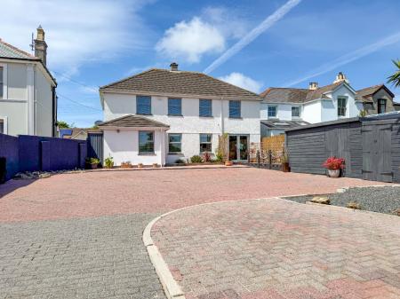 Media image 32