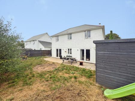 Media image 06