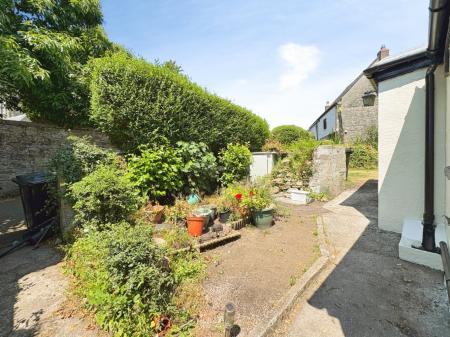Media image 08