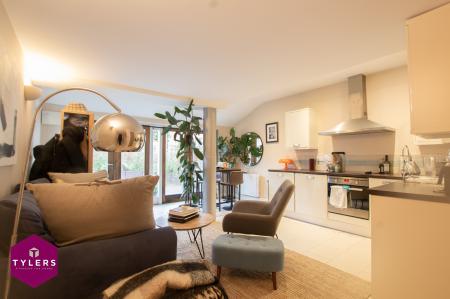 Sitting/Dining/Kitch