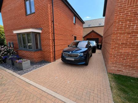 Picture No. 04