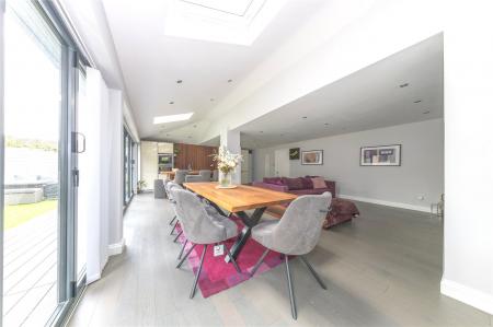 Kitchen Family Room