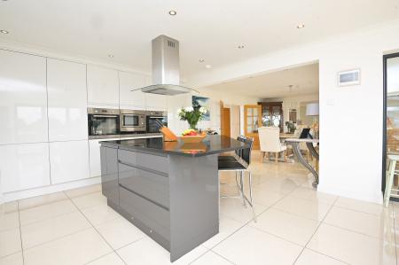 Breakfast Kitchen