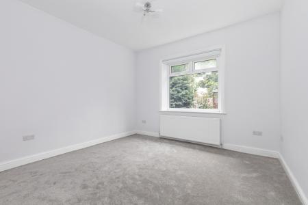 Bedroom 2/Dining Room