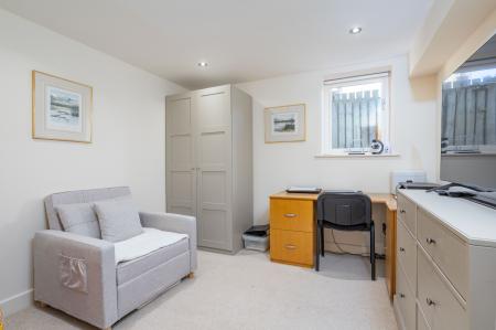 Bedroom 4 / Study