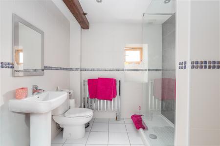 Jack & Jill Shower Room